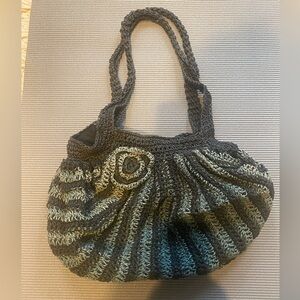Handcrafted Straw Woven Shoulder Bag - Women's Knit Tote